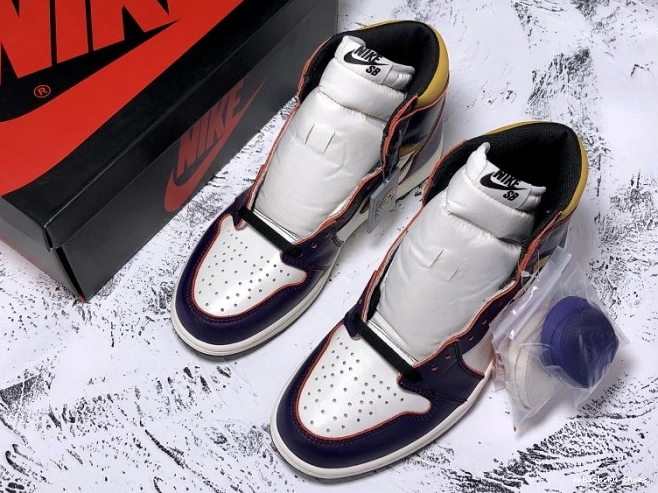 Rep AQ0818-158 Off-Louis Air OW 1 AJ1 x Jordan 0812